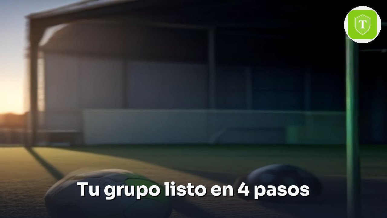 Pelota en la línea lateral de una cancha al atardecer con la frase: tu grupo listo en 4 etapas